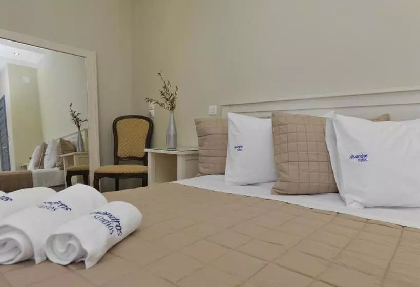 ホテル Alexandros Studios