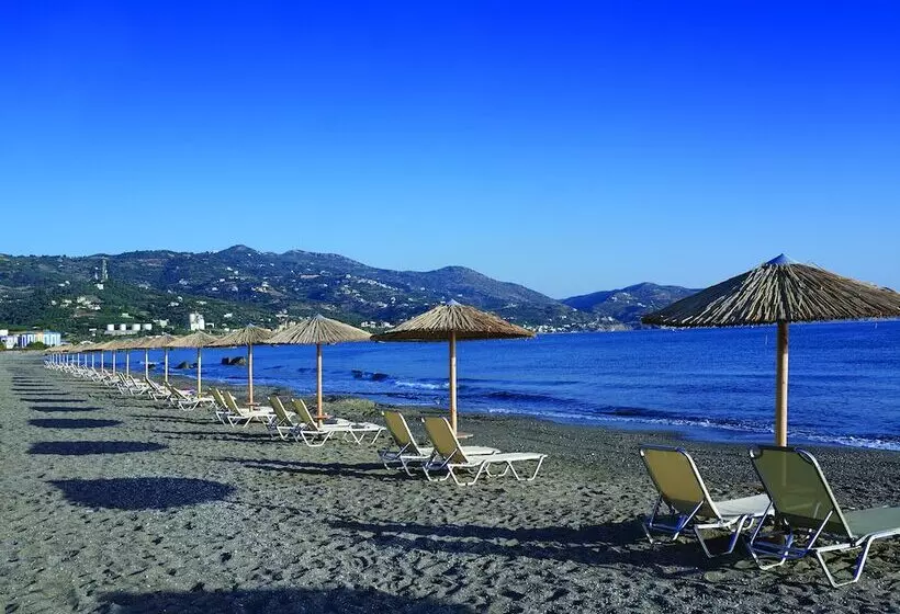 ホテル Atlantica Akti Zeus