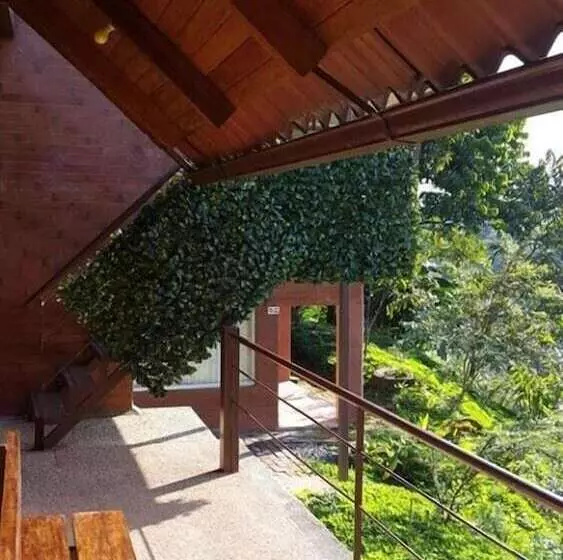ホテル Bellandia Lodge