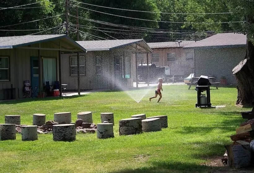 هتل Canyon Lake Resort