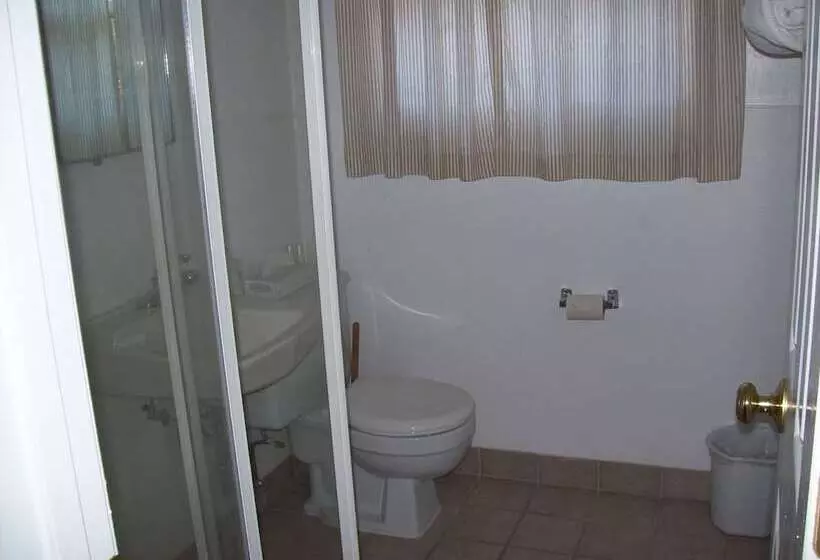 هتل Canyon Lake Resort