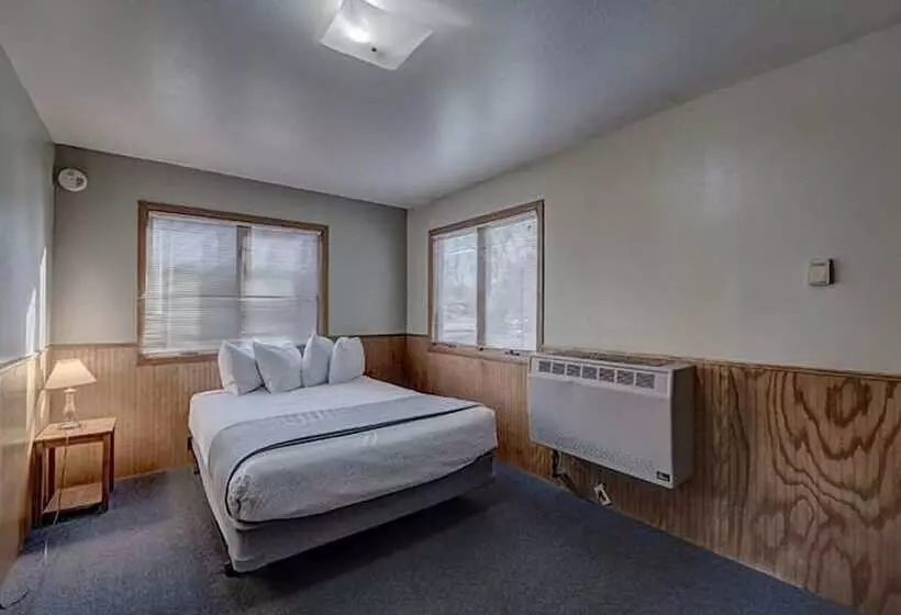 هتل Canyon Lake Resort