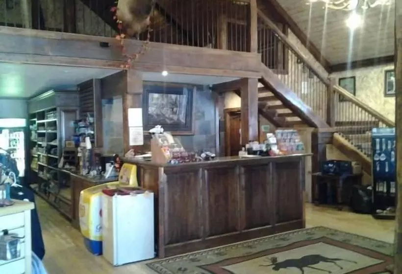 Hotelli Elk View Inn