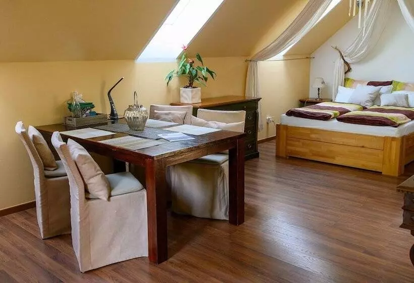 ホテル Ferienhaus Hirschloser