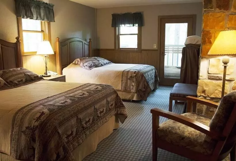 Hotelli Giant City Lodge