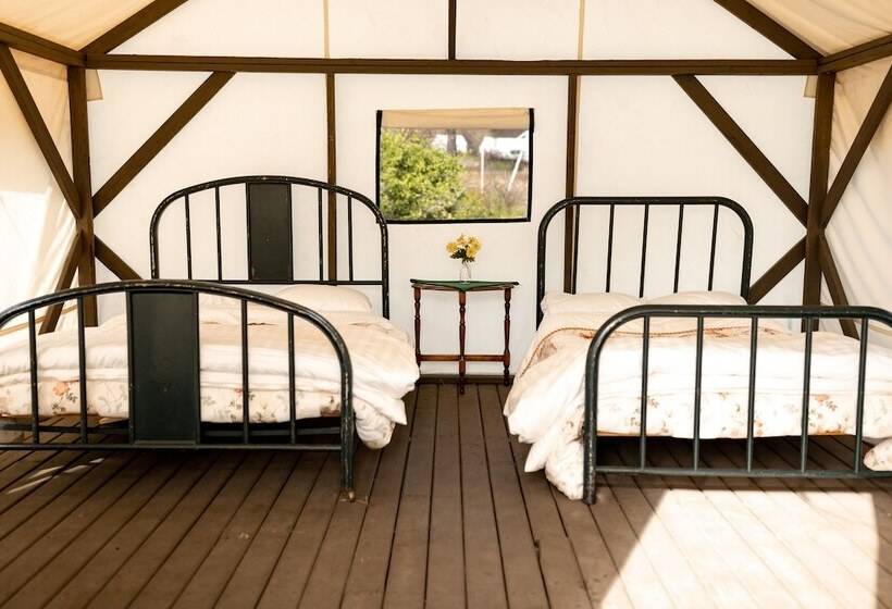 Szálloda Kumsheen Rafting Resort