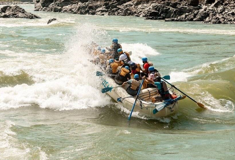 Szálloda Kumsheen Rafting Resort