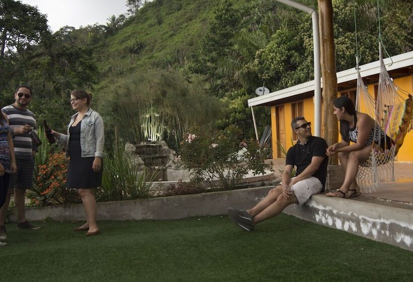 فندق La Belle Vue Lodge