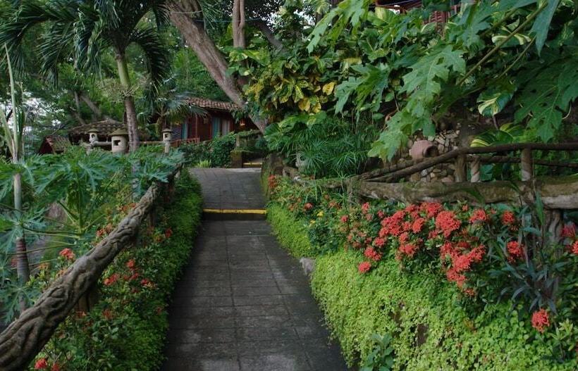 هتل Posada Ecologica La Abuela