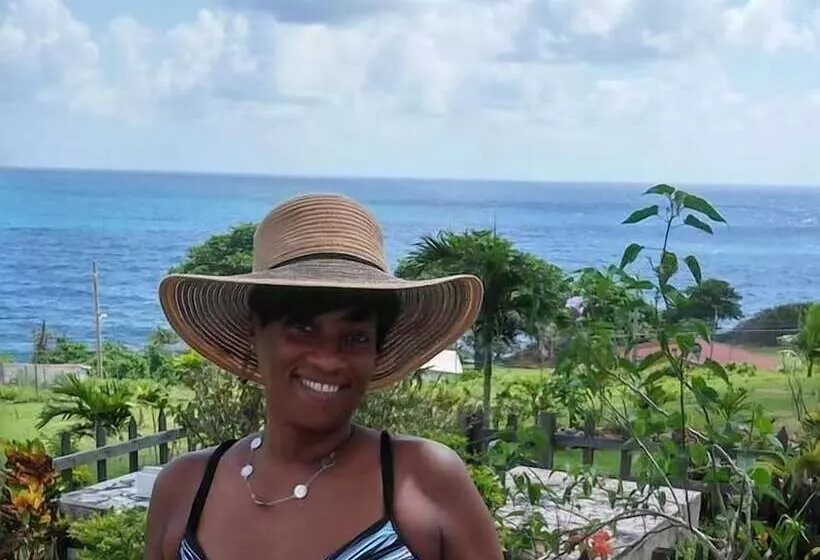 هتل Villa Juanita