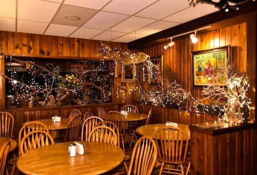 Hotelli Xenia Resort