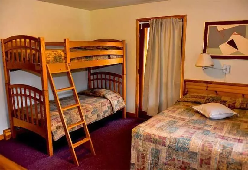 Hotelli Xenia Resort