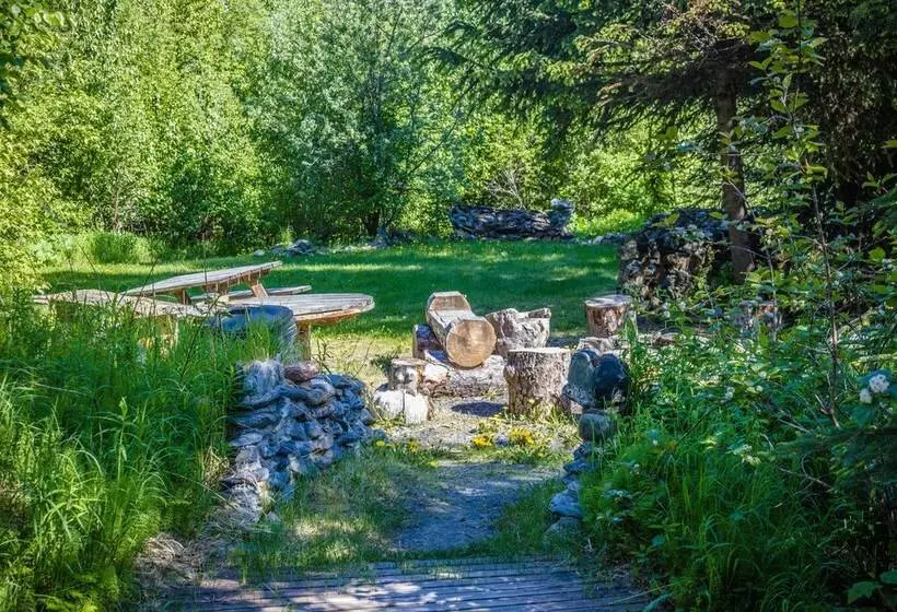 Midnight Sun Log Cabins