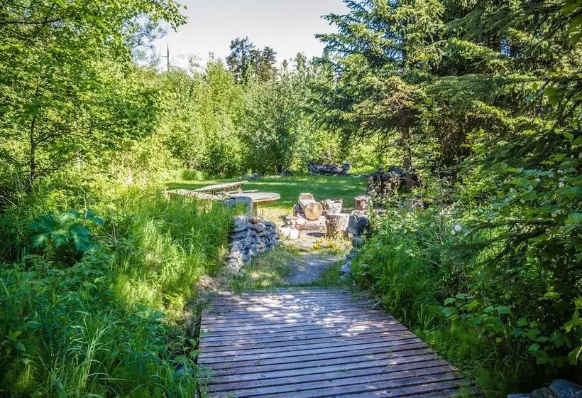 Midnight Sun Log Cabins