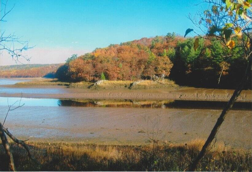Millyard Recreation Riverfront Cottages