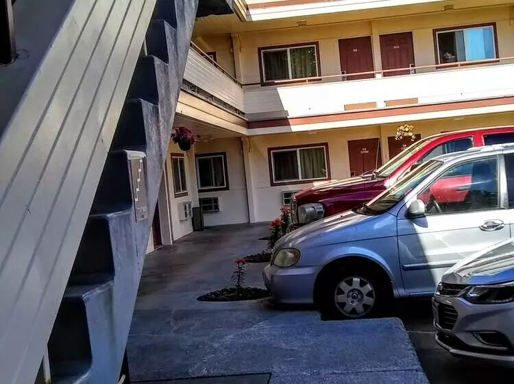 モーテル Olympia Inn