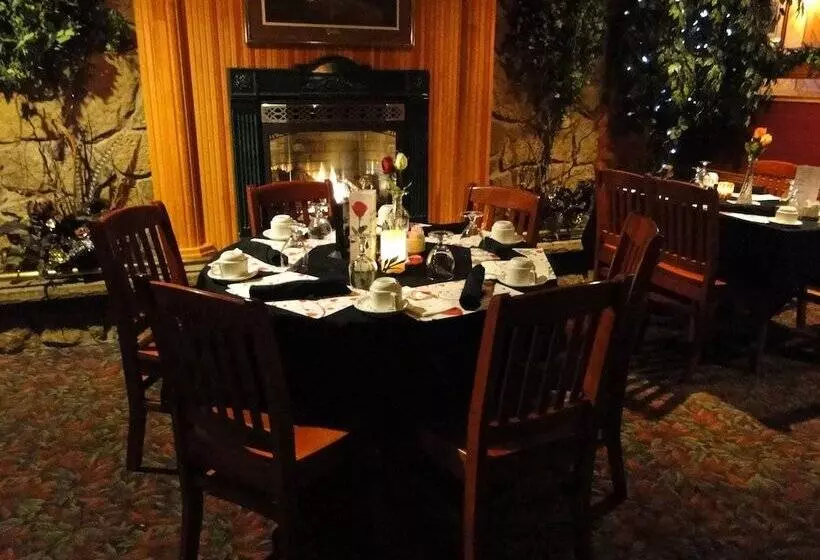 Motelli Pinewood Motor Inn