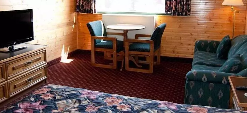 Motelli Pinewood Motor Inn