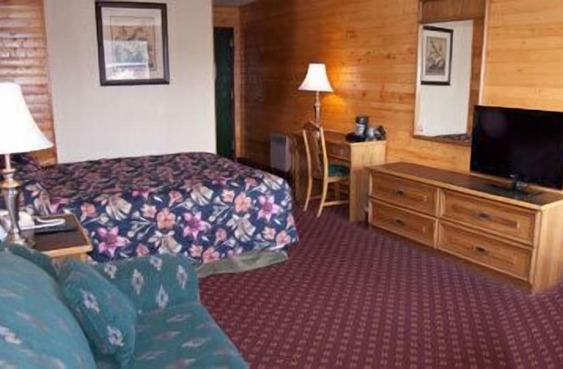 فندق على الطريق Pinewood Motor Inn