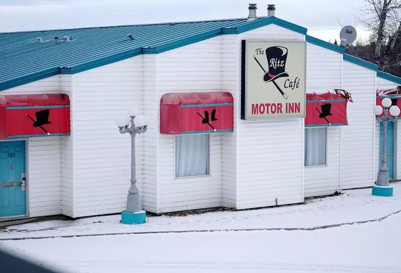 Motelli The Ritz Cafe And Motor Inn
