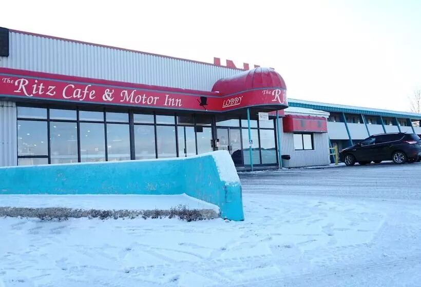 Motelli The Ritz Cafe And Motor Inn