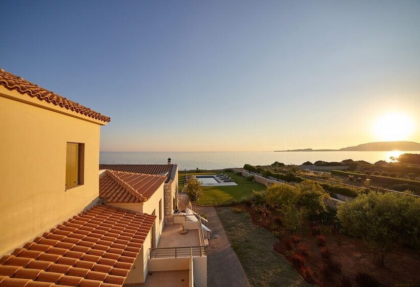 פנסיון Callisto Seaside Homes & Suites