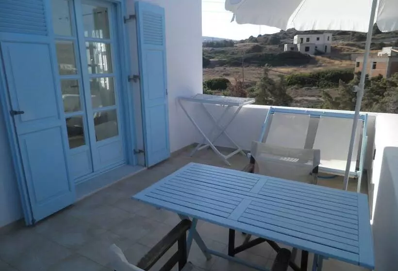 ペンション Kavalieros Studios