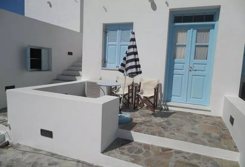 ペンション Kavalieros Studios