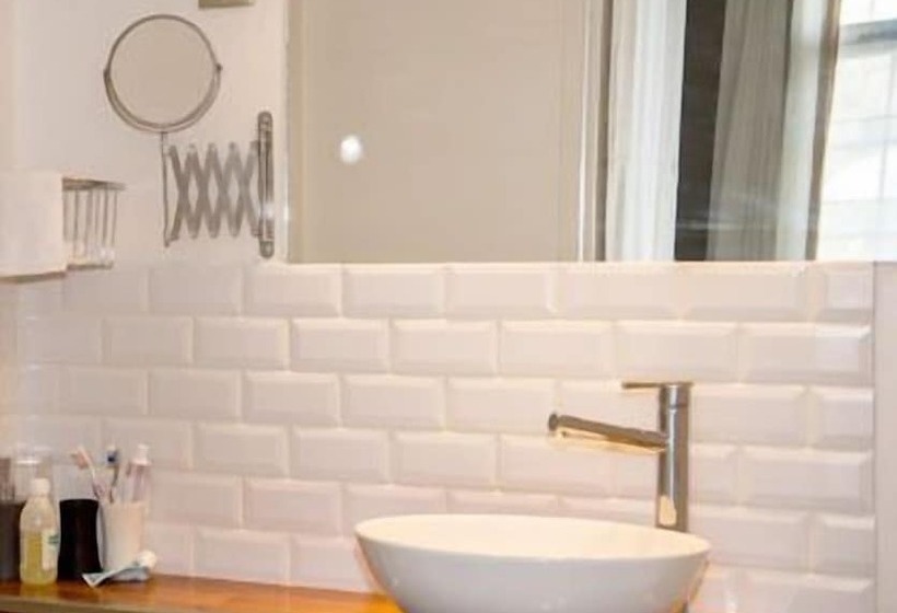 ペンション La Villa   Bordeaux Chambres D Hôtes