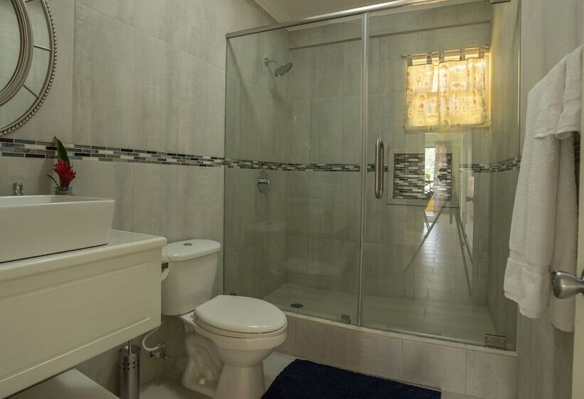 پانسیون Sea Piton View Apartment