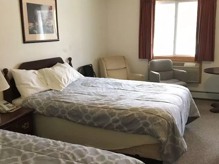 Scully S Manistee Outpost Motel