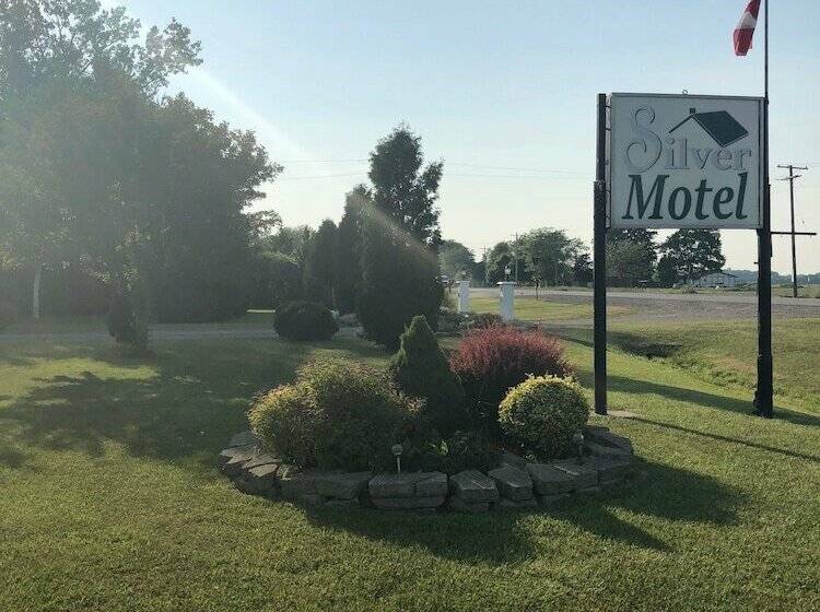 Silver Motel