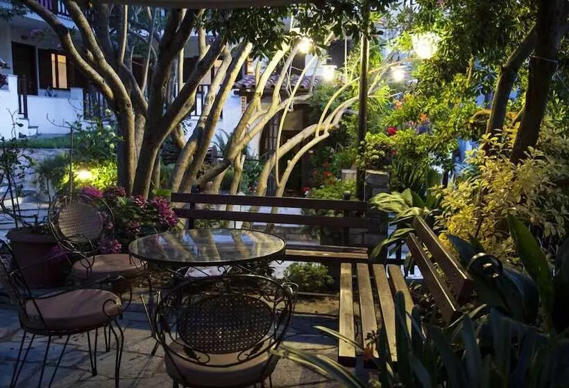 Apartments Hotel Magani