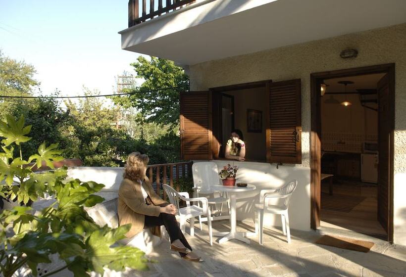 Apartments Hotel Magani