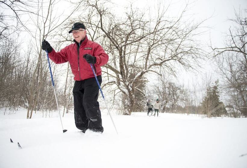 Bed and Breakfast The Inn At Cobble Beach