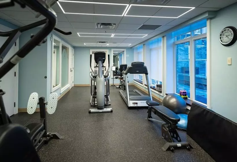 Aamiaismajoitus (B&B) The Inn At Cobble Beach