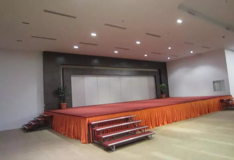 D Hotel Seri Iskandar