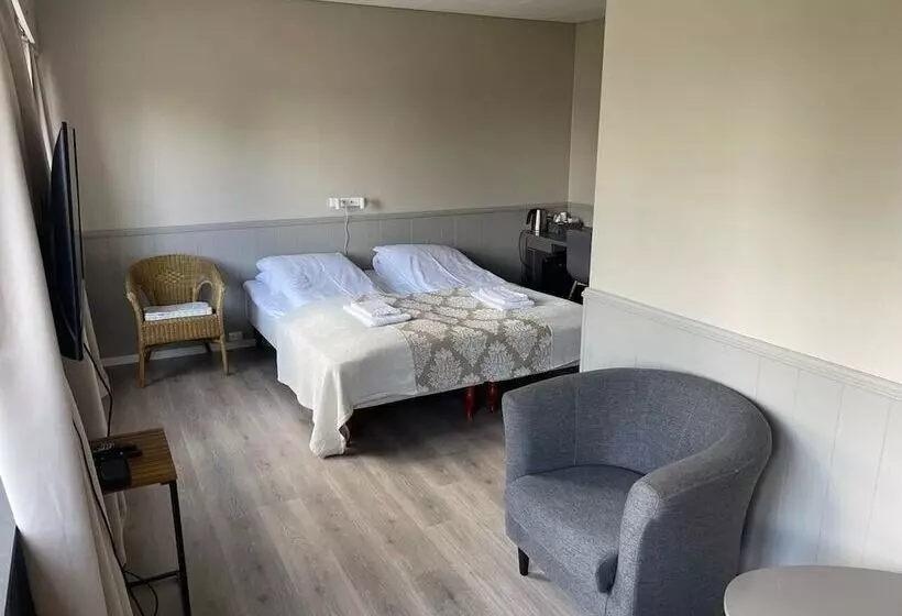 Hostelli Sørreisa Hotell