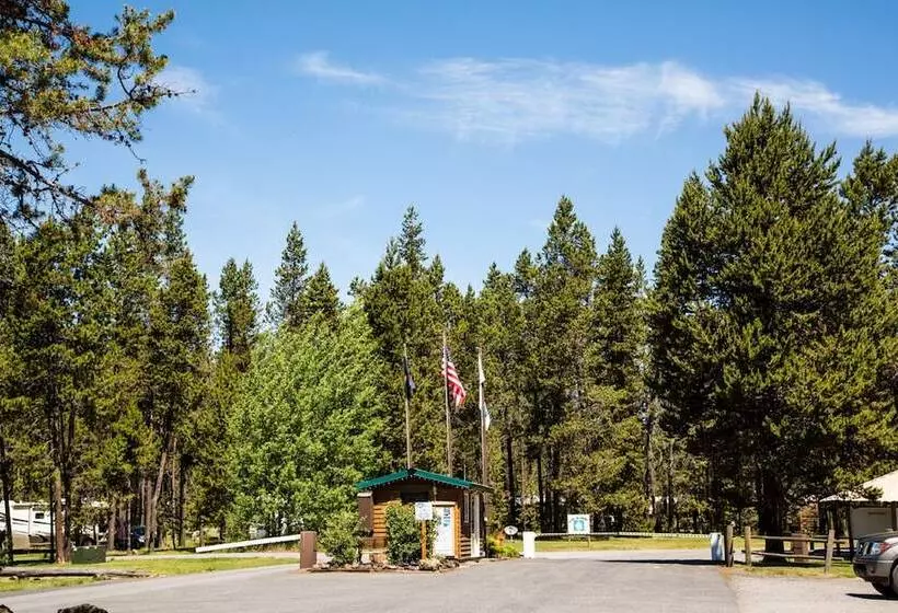 Hotelli Bend Sunriver Rv Campground