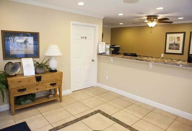 Hotelli Club Naples Rv Resort