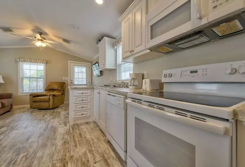 Hotelli Club Naples Rv Resort