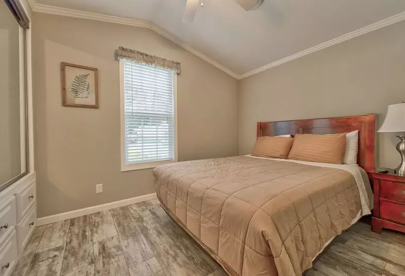 Hotelli Club Naples Rv Resort