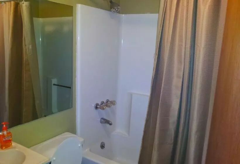 Hotelli Hidden Cove Rv Resort