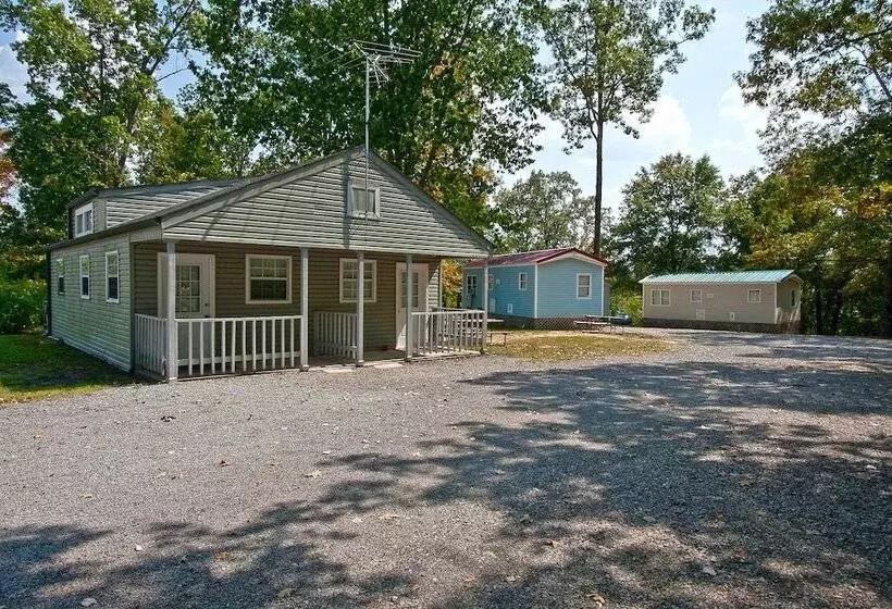 Hotelli Hidden Cove Rv Resort