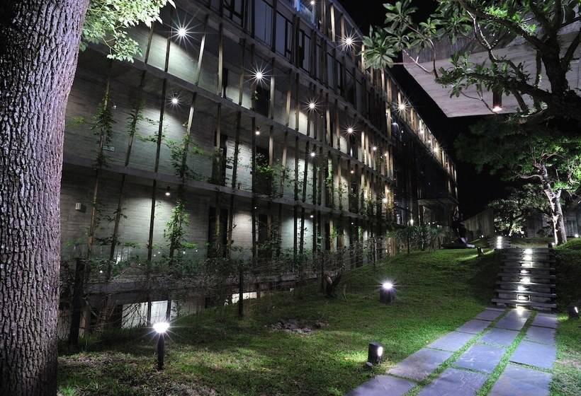 هتل Onsen Papawaqa