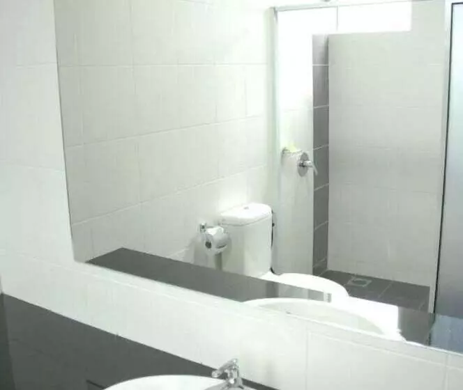 ホテル Petanak Lodge