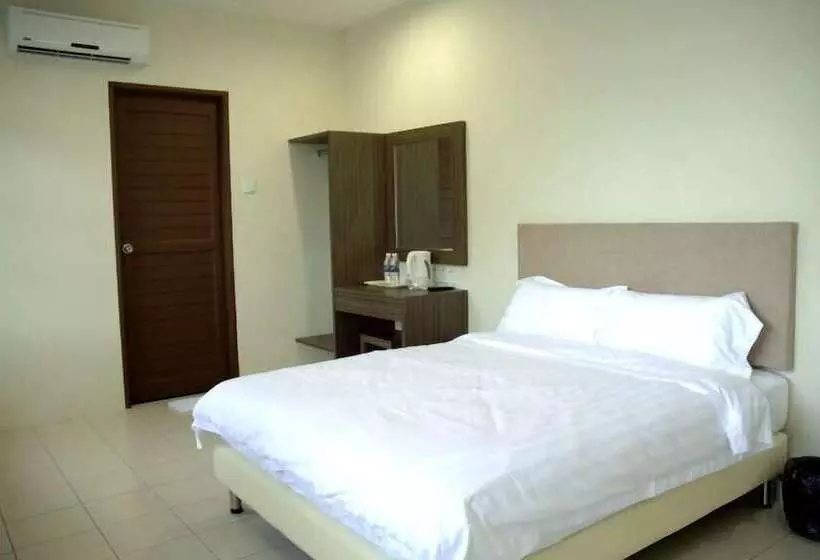 ホテル Petanak Lodge