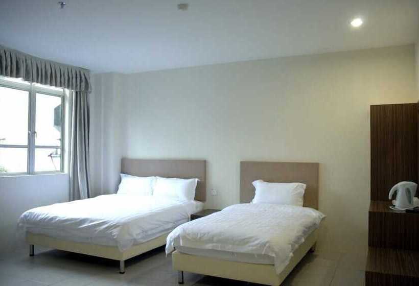 Отель Petanak Lodge