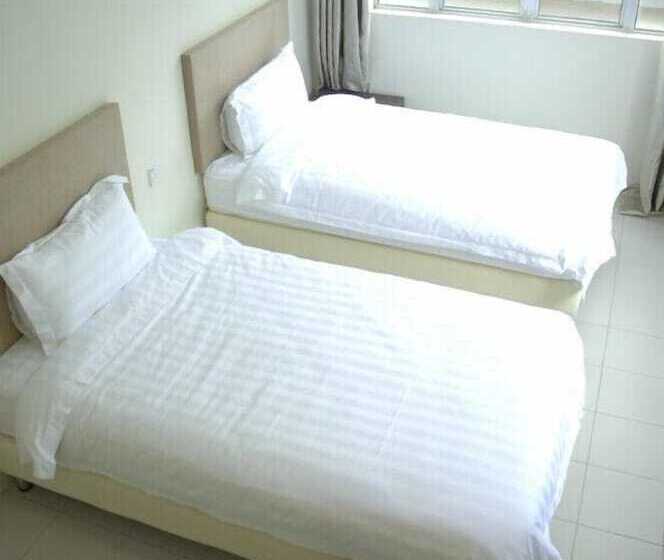 Отель Petanak Lodge