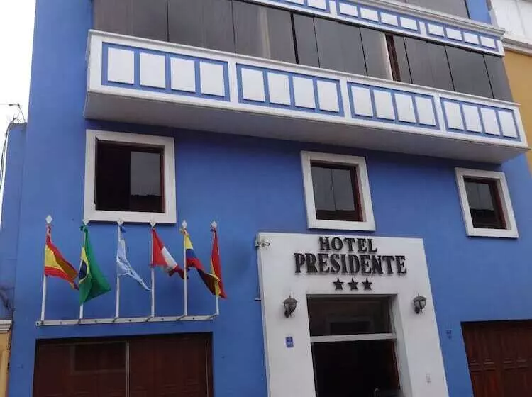 ホテル Presidente